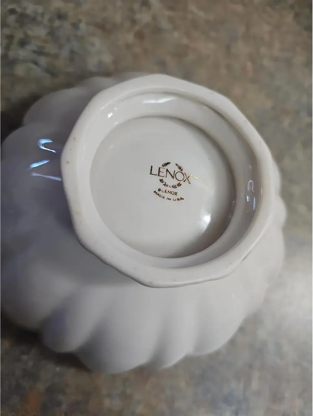 Lenox - Picture 3 of 8